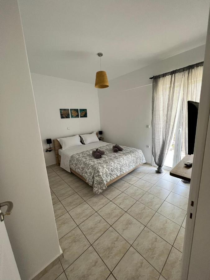 Porfyra Apartment Portoheli Porto Heli Esterno foto